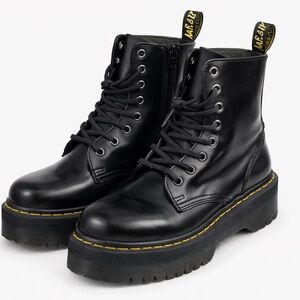 DR. MARTENS JADON BOOT  LEATHER PLATFORMS